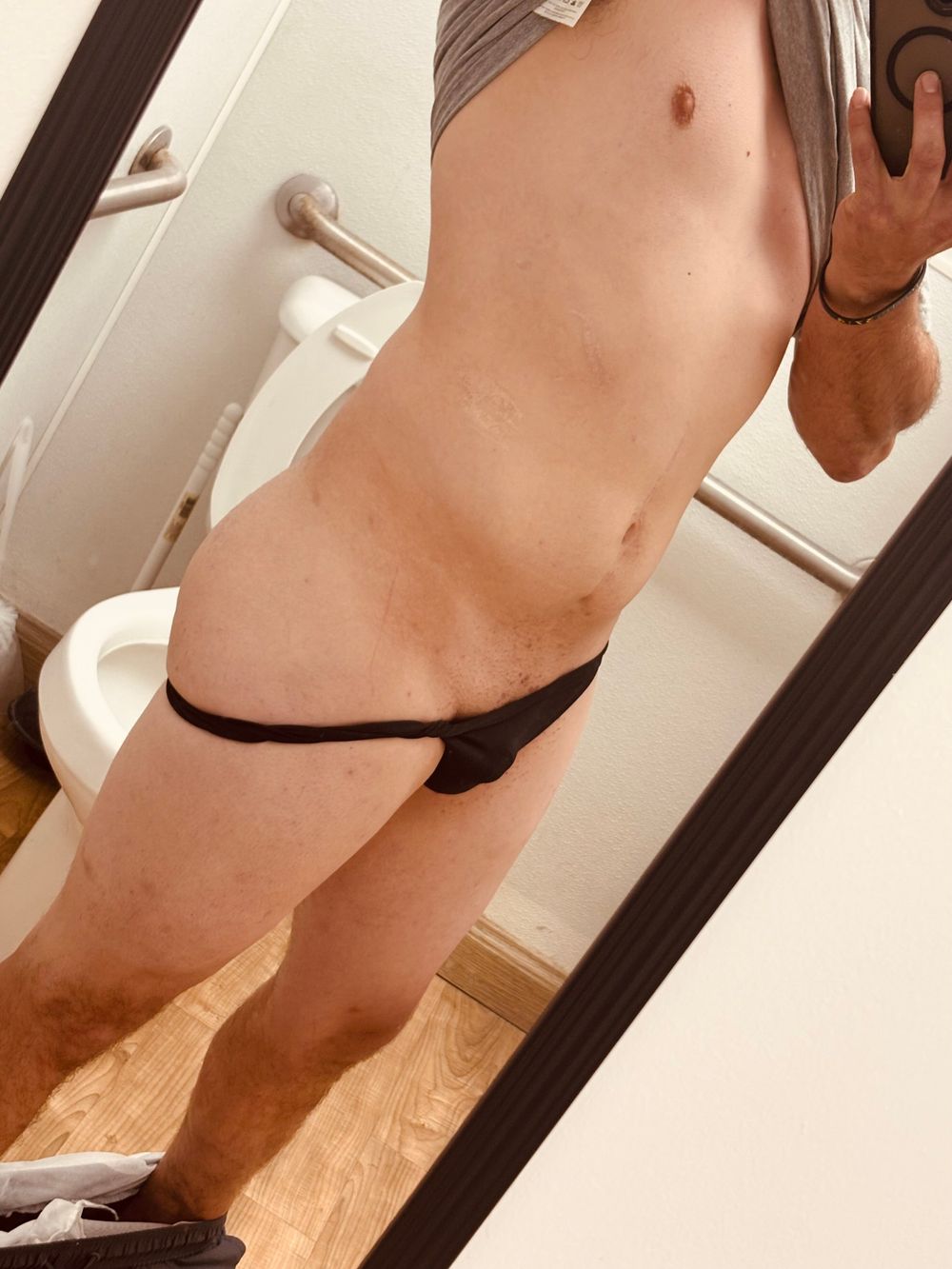 bifemboybri OnlyFans profile picture