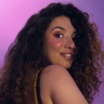 maria_alive OnlyFans - Stats, Graphs, Photos & Profile Comparisons