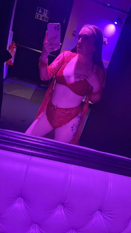 rebecca-rosex OnlyFans picture