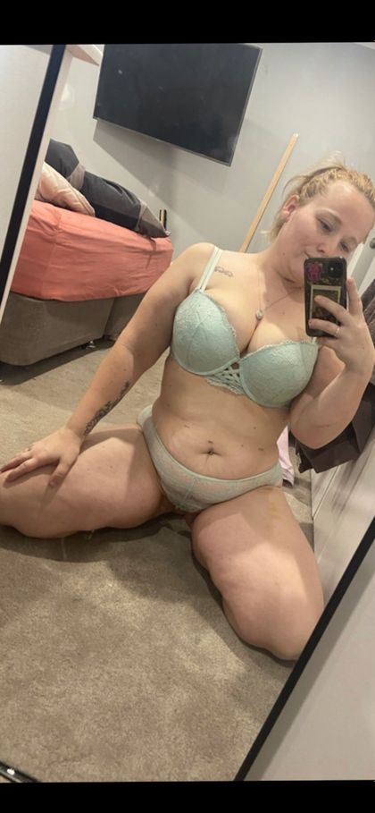 loueybell OnlyFans picture