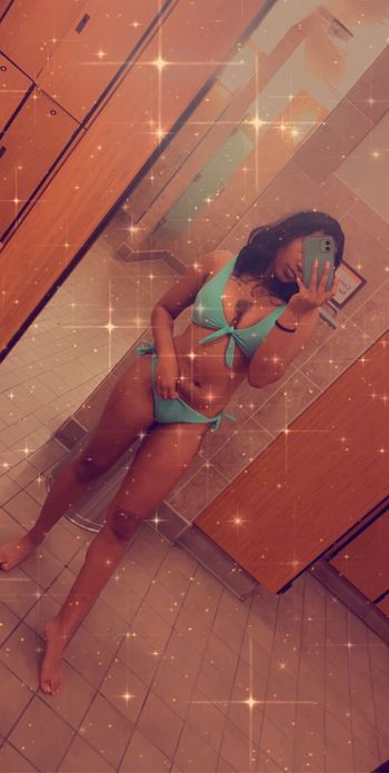 👸🏾