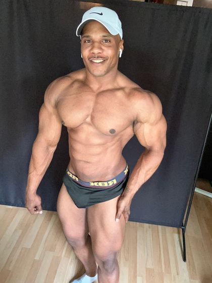 santiagofantasyxxx OnlyFans picture