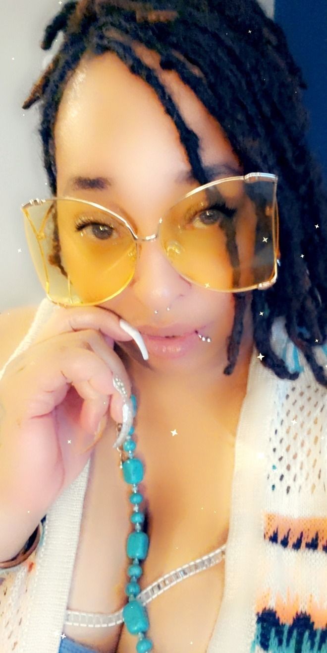 only1almondeyes OnlyFans profile picture