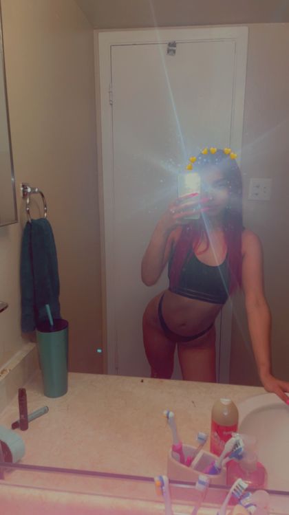 lovelizzyizzy OnlyFans picture