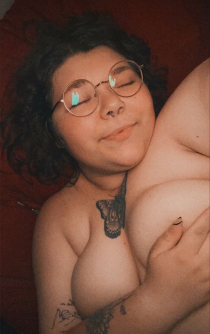 prettylittlesky OnlyFans picture