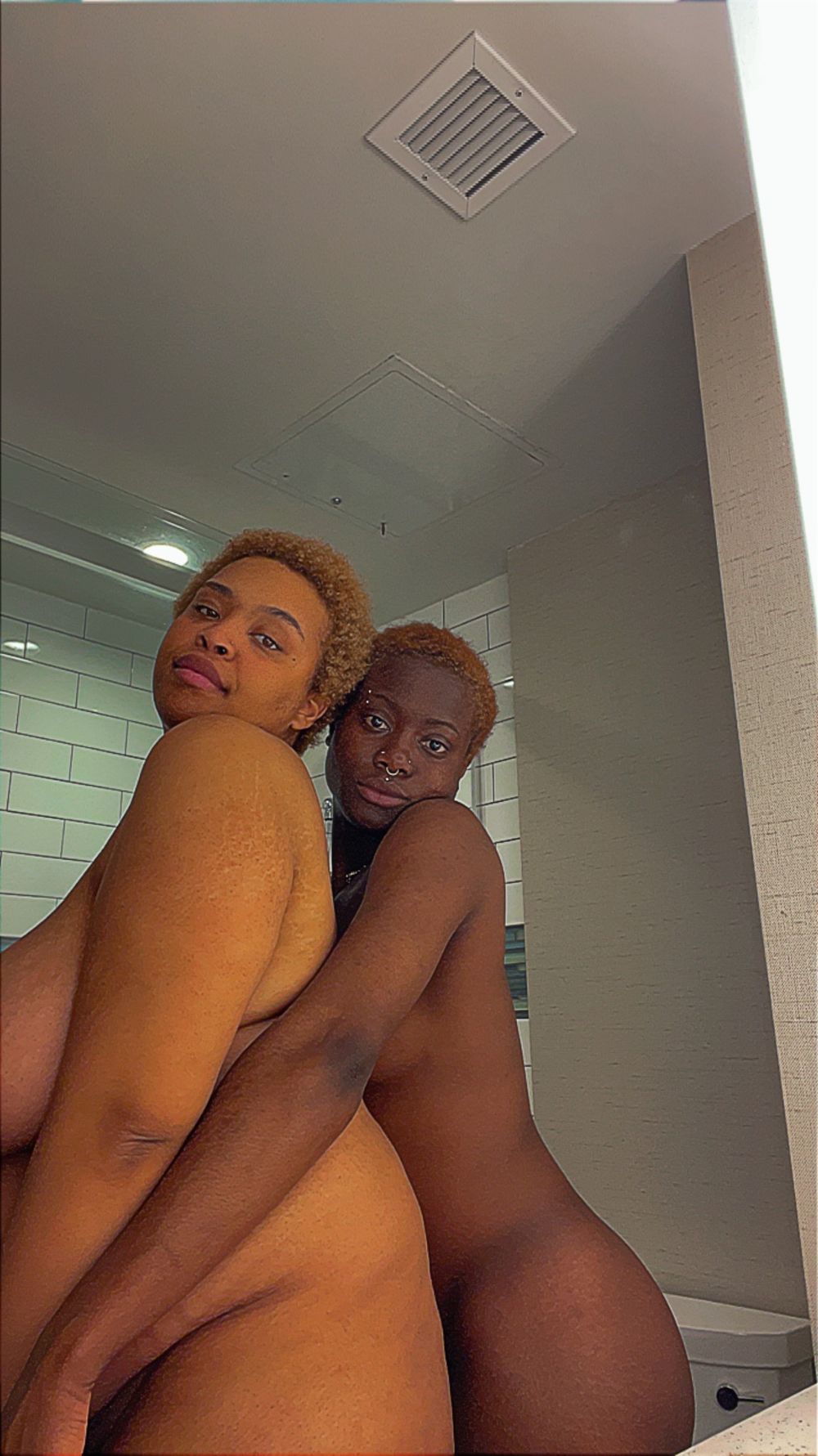 extraavaginza OnlyFans profile picture