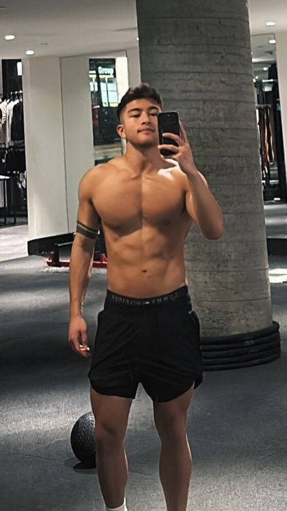 kristoffer.morales OnlyFans picture