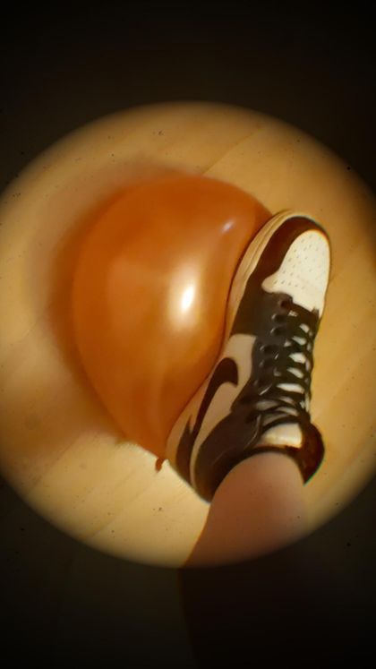 anntwilightoftheballoons OnlyFans picture