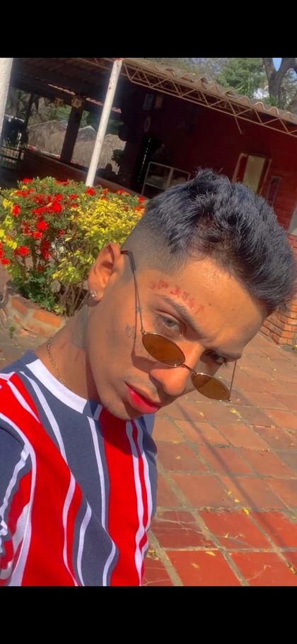 dylandlealstar OnlyFans picture