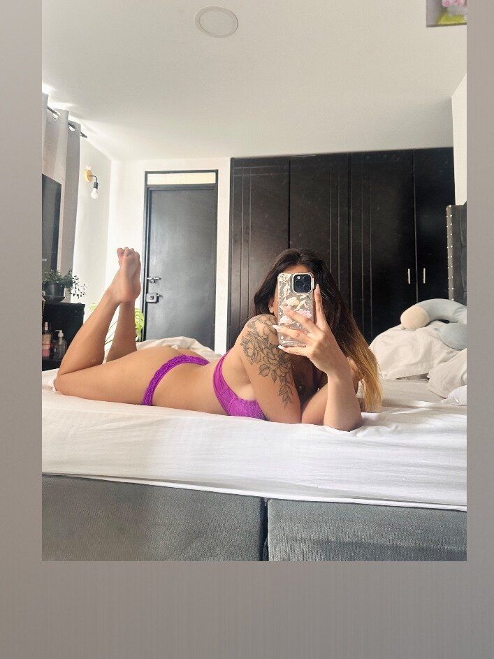 sararoussee OnlyFans profile picture