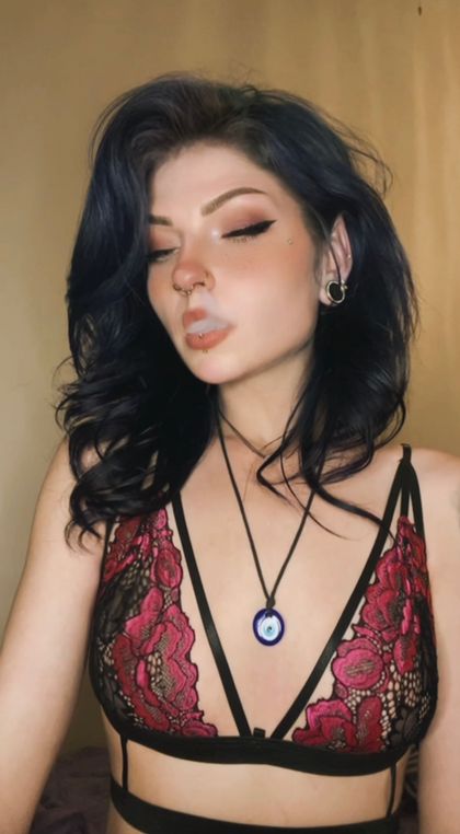 simplyalliie OnlyFans picture