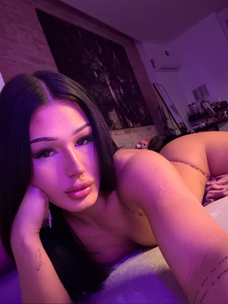csercsaemmax OnlyFans profile picture