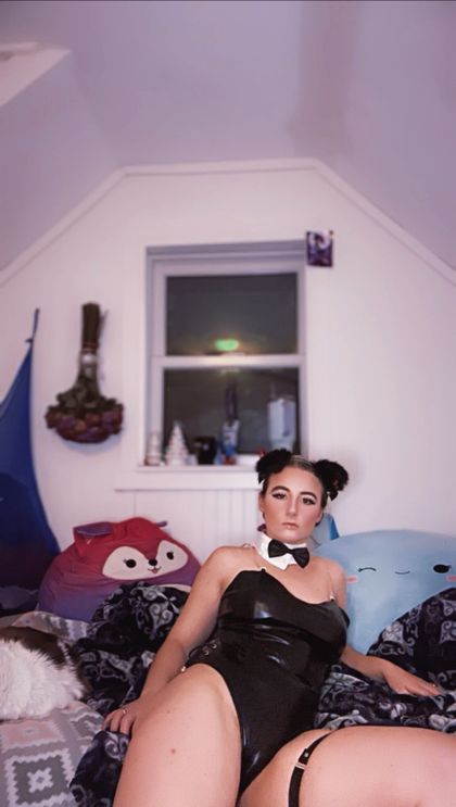 pika.pikka OnlyFans picture