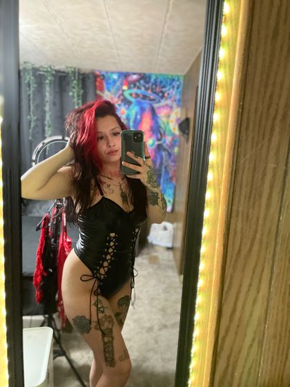nellbell_1919 OnlyFans picture