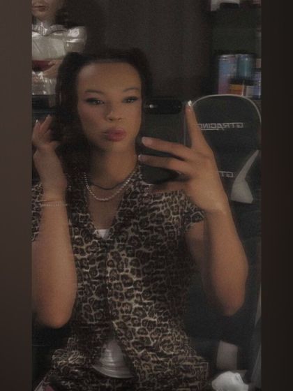 prettyfemngl OnlyFans picture