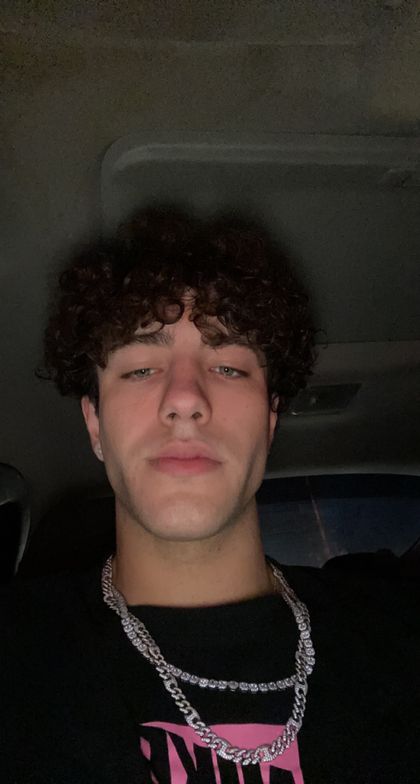 u38081248 OnlyFans picture
