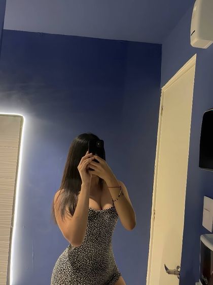 ari.ruiz OnlyFans picture