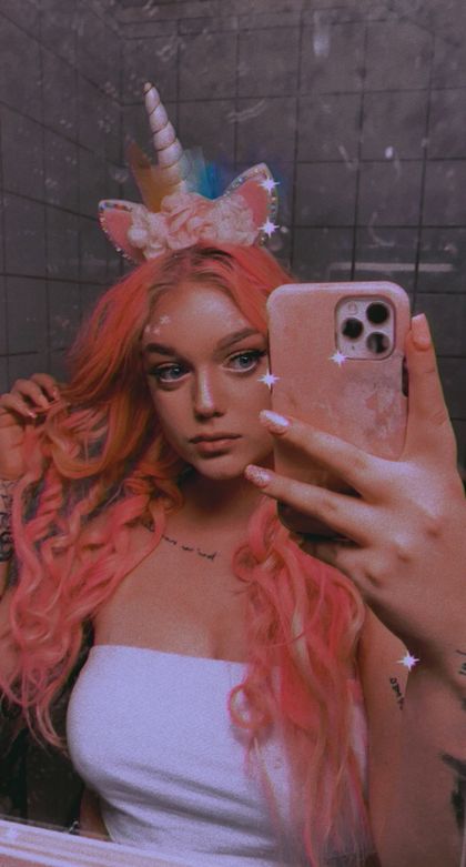 emzibemzi OnlyFans picture