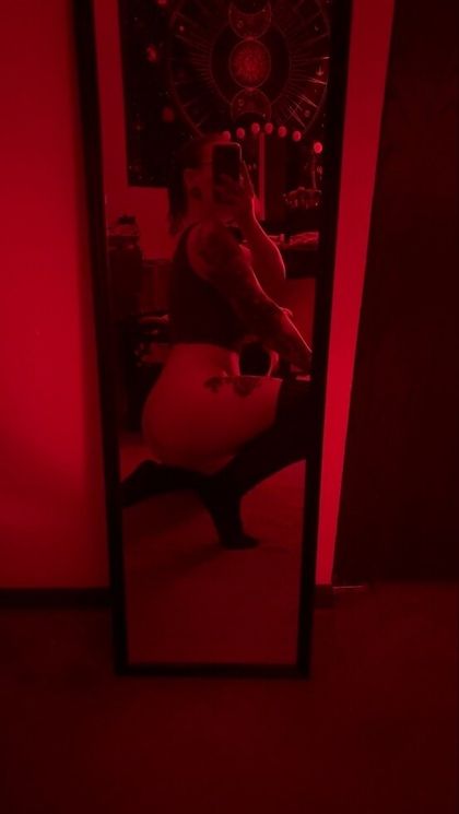 scarletthesiren OnlyFans picture