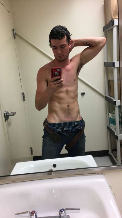 alexkorthaus22 OnlyFans picture