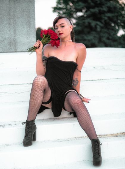 dezirousiris OnlyFans picture