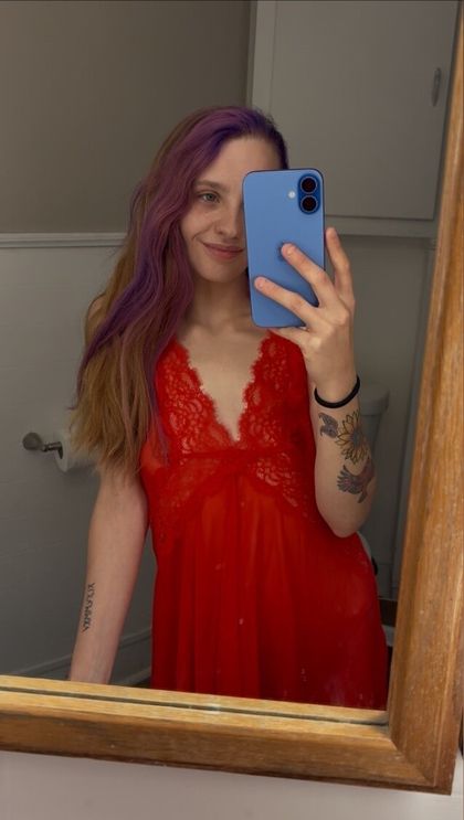 kylieviolet OnlyFans picture
