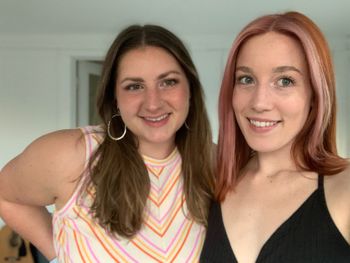 Zoe & Chloe