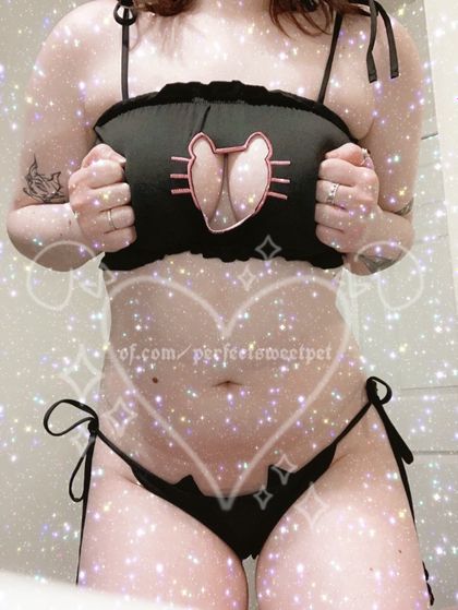 perfectsweetpet OnlyFans picture