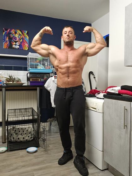 blakestrong OnlyFans picture