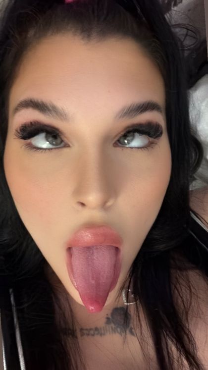 russiayyz OnlyFans picture