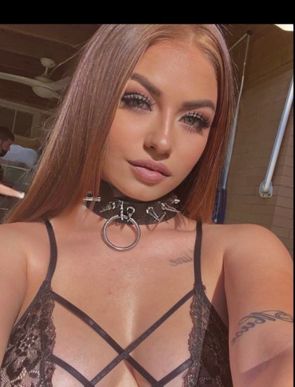 alinacaastro OnlyFans picture
