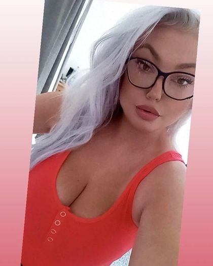 emzjo31 OnlyFans picture