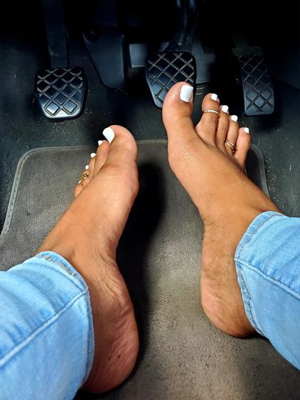 Best Hot Rhode Island OnlyFans Accounts | FansMetrics.com