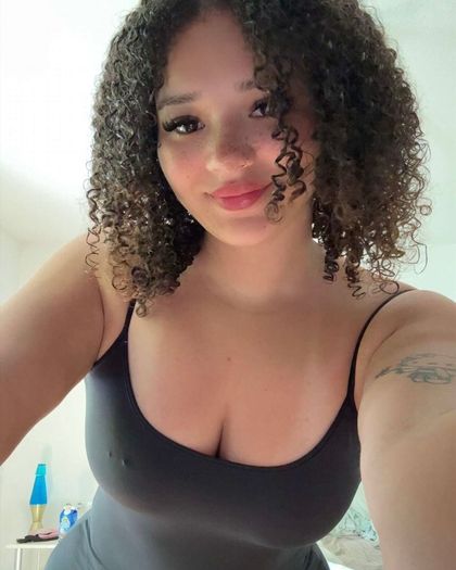 lisaaxmarie OnlyFans picture