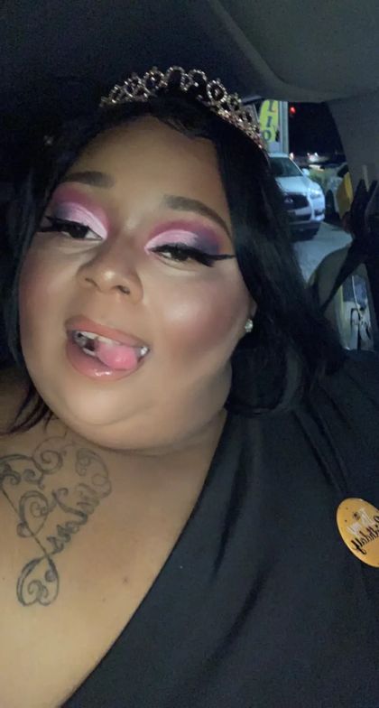 yellacakes28 OnlyFans picture