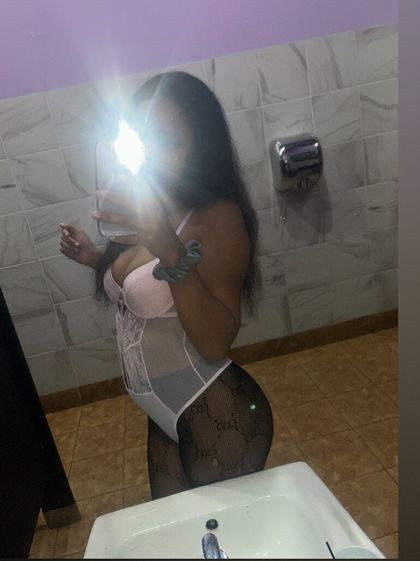 badbitcht23 OnlyFans picture