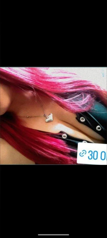 caroo973 OnlyFans picture