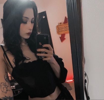 ghoulizhgirl OnlyFans picture