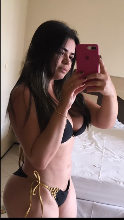 karolzinha1 OnlyFans picture