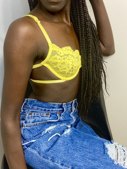 ebony-flavored OnlyFans picture