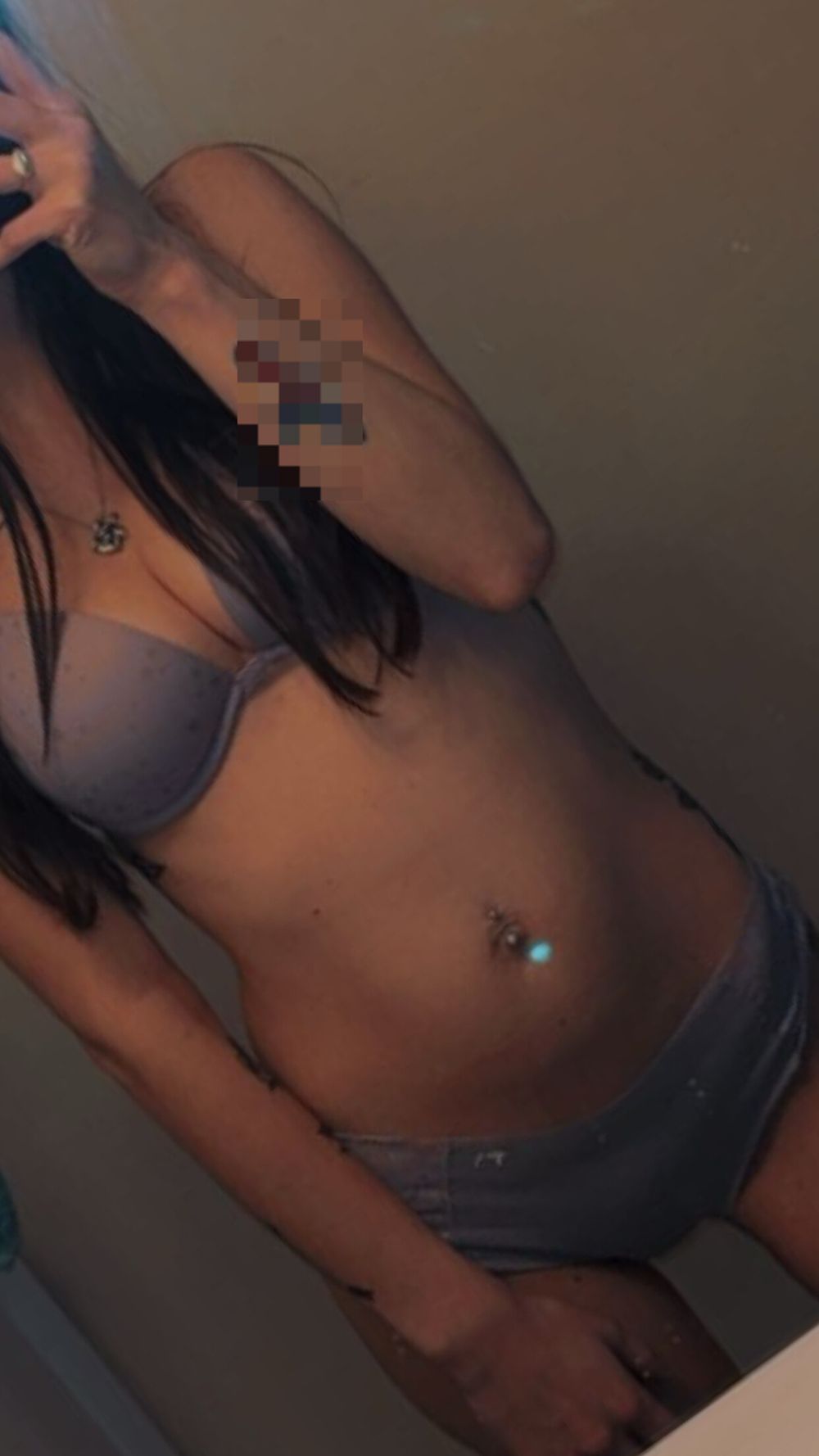 b-rated OnlyFans profile picture