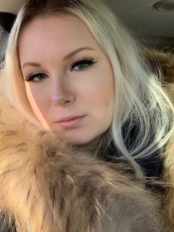 spicy_barbiie OnlyFans - Free Trial - Photos - Socials | FansMetrics.com