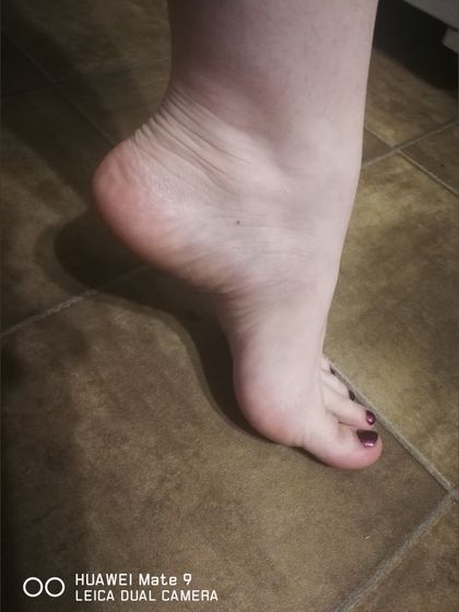 sizesixshoes OnlyFans picture