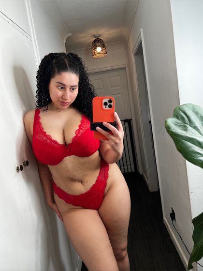 misscaramelpeachh.vip OnlyFans picture