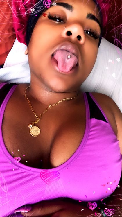 queenmyon OnlyFans picture