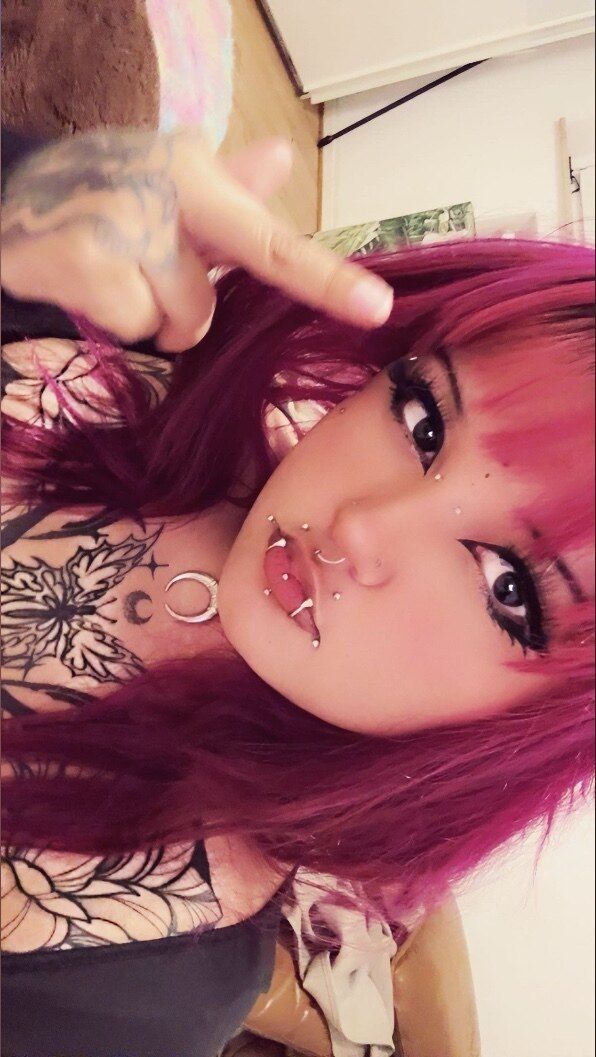 violetster OnlyFans profile picture