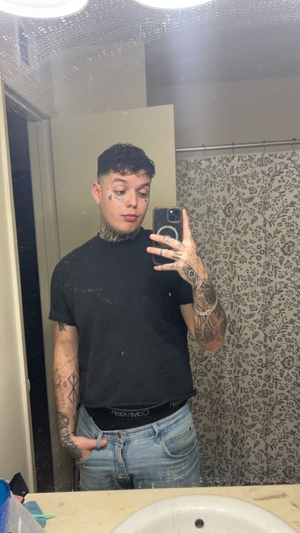prettyboykevvvv OnlyFans picture