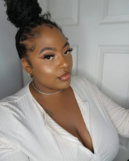lushescurves OnlyFans picture
