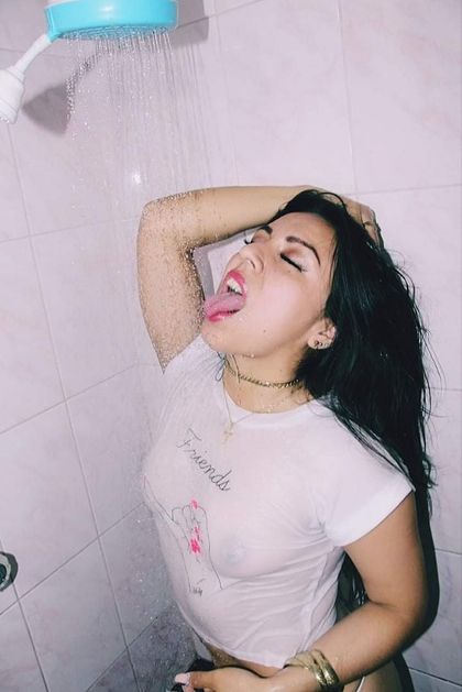 elygomez OnlyFans picture
