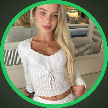 elinablonde OnlyFans picture